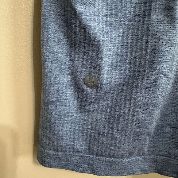 Lululemon men’s blue tee size XXL - Picture 4 of 5